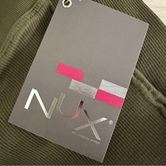NWT NUX For the Frill High Rise Ribbed 7/8 Leggings Green Size M/L - Picture 8 of 16